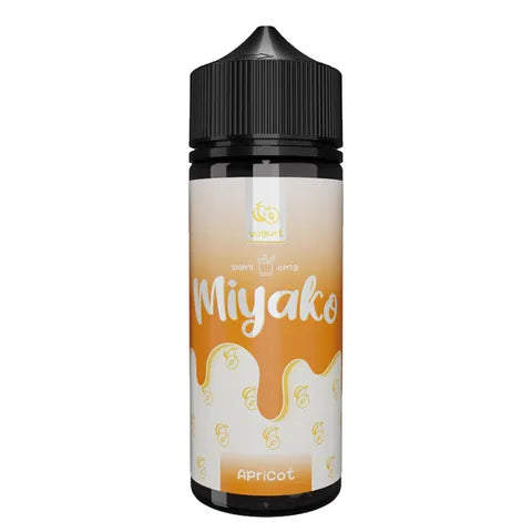 wick liquor miyako 100ml apricot on white background